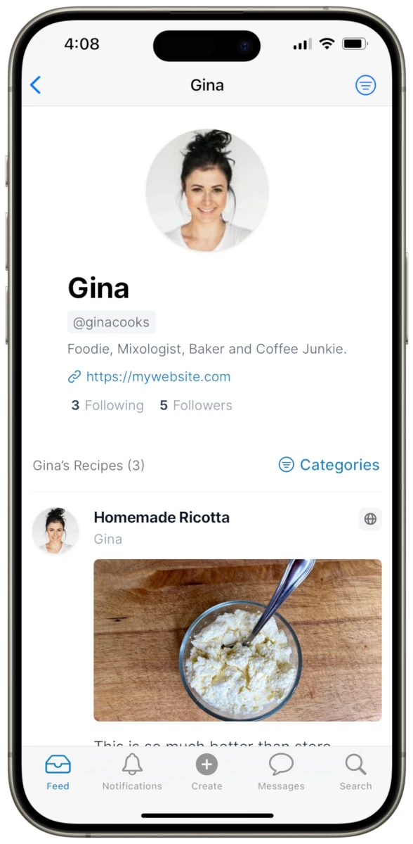 A screenshot of the Saverd mobile recipe app on the User Profile Screen which show follower and following count